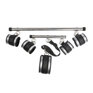 Spread Em! Cuffed Leg Spreader Bar with Collar